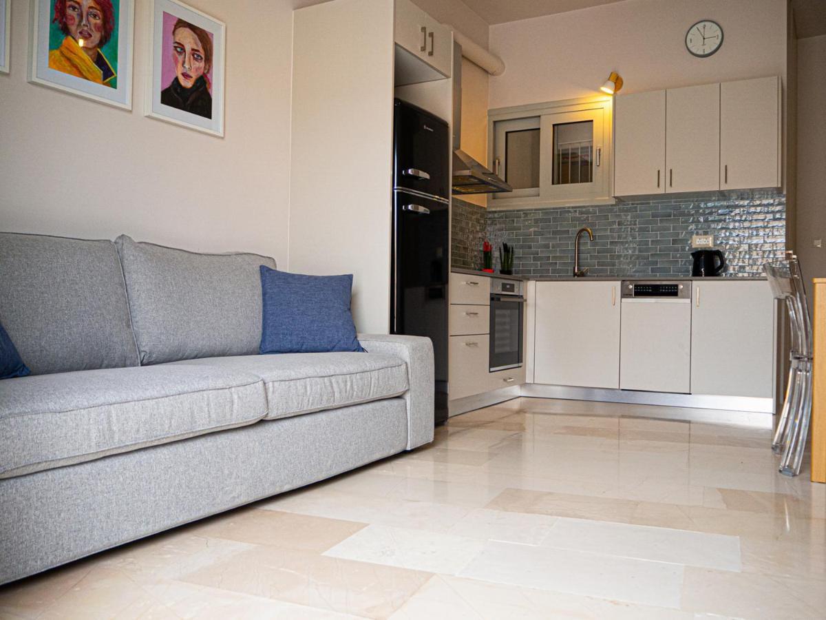 ארגוסטולי Dionysia Premium Suites מראה חיצוני תמונה